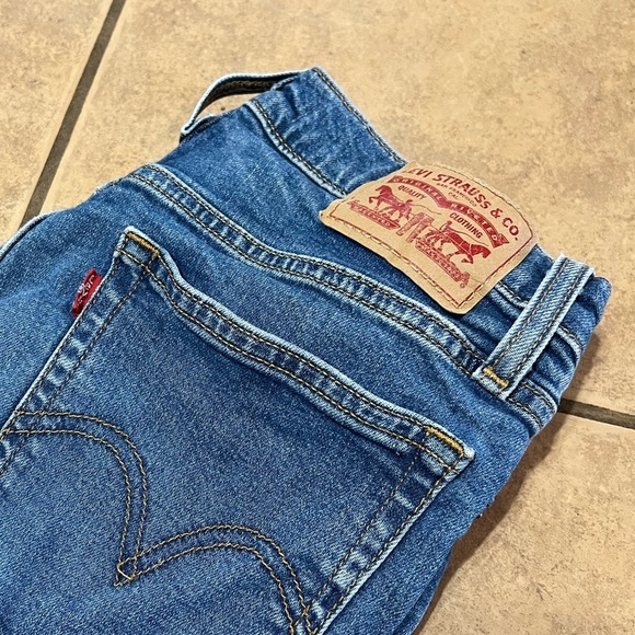 Levi’s 29 Wedgie Skinny Fit Cropped Denim Jeans High Rise Button Front - Picture 4 of 9